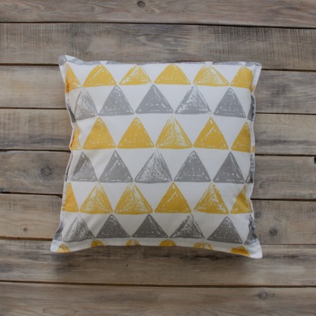 Декоративная подушка Triangles, VamVigvam